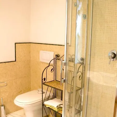 Vakantiehuis House With 4 Bedrooms In With Wonderful Sea View And Furnished Terrace 500 M From The Beach