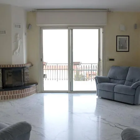 House With 4 Bedrooms In With Wonderful Sea View And Furnished Terrace 500 M From The Beach Feriehus Sanremo