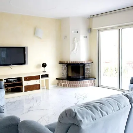 House With 4 Bedrooms In With Wonderful Sea View And Furnished Terrace 500 M From The Beach Feriehus Sanremo